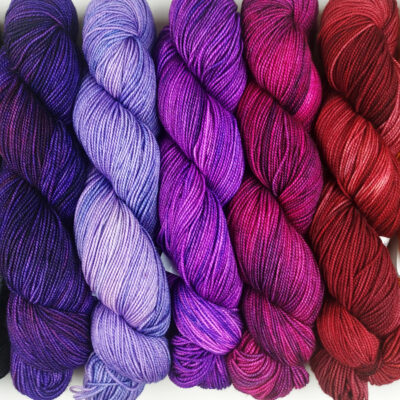 Glorious Gradient Set f-123 – 7 Skeins Rockshelter Sock