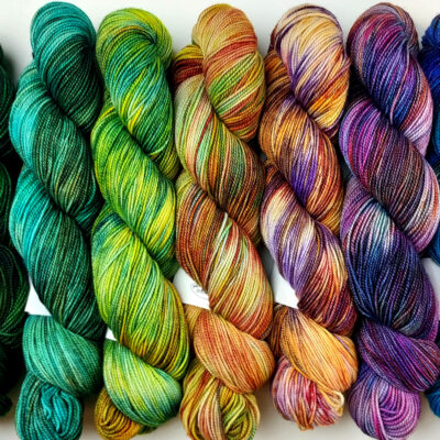 Glorious Gradient Set f-126 – 7 Skeins Rockshelter Sock